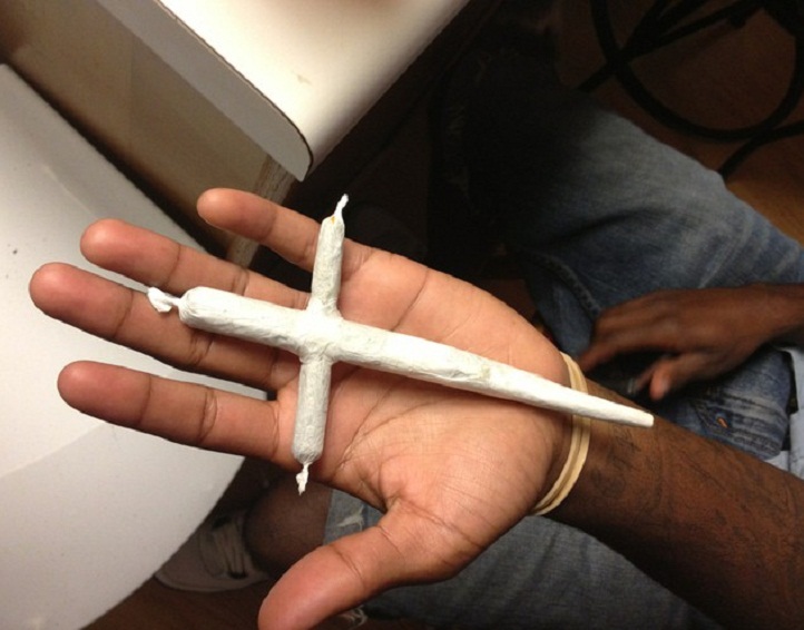 how-to-roll-a-cross-joint-3