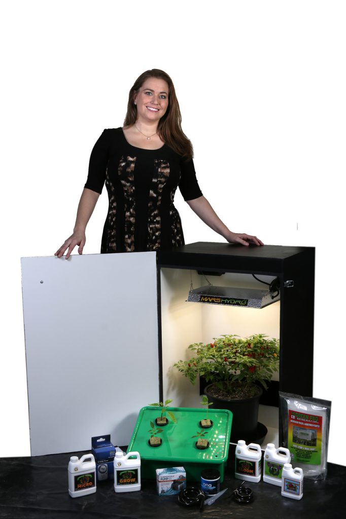 Grandma's Secret Garden 6.0 - 4 Plant LED Grow Box